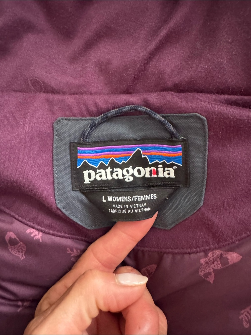 PATAGONIA Women's Bivy Hooded Vest - Picture 5 of 8